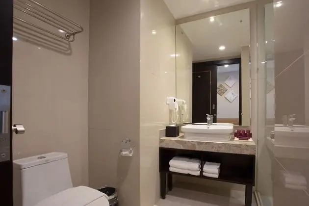 Grand Oda, 1 Yatak Odası, Balkon, Executive Katı (Tarumanagara Grand Deluxe)