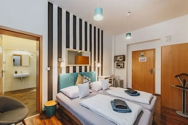 Standard Tek Büyük veya İki Ayrı Yataklı Oda
