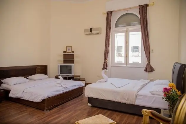 Deluxe Üç Kişilik Oda