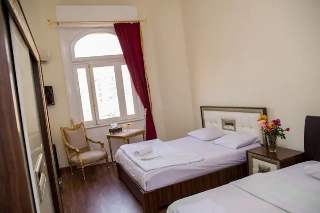 Deluxe Üç Kişilik Oda