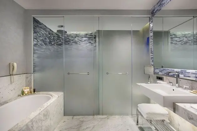 Deluxe Süit, Marina Manzaralı