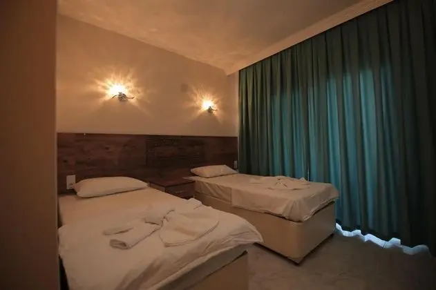 Standart Üç Kişilik Oda