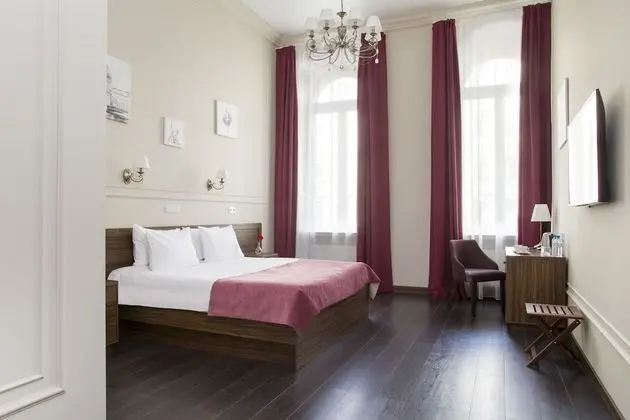 Comfort Tek Büyük veya İki Ayrı Yataklı Oda