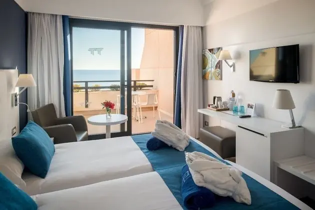 Tek Büyük Yataklı Oda, Deniz Manzaralı