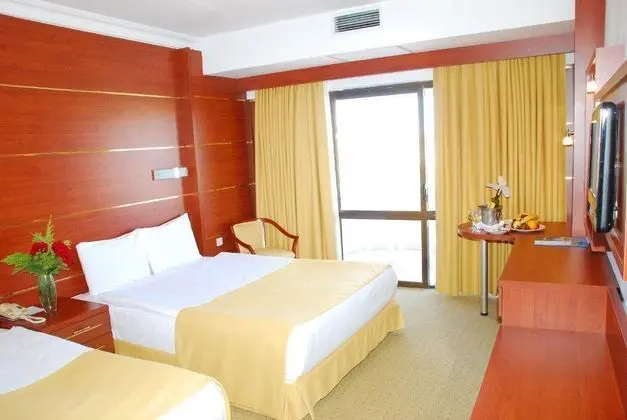 https://images.etstur.com/files/images/hotelImages/TR/51011/l/Grand-Temizel-Genel-309884.jpg