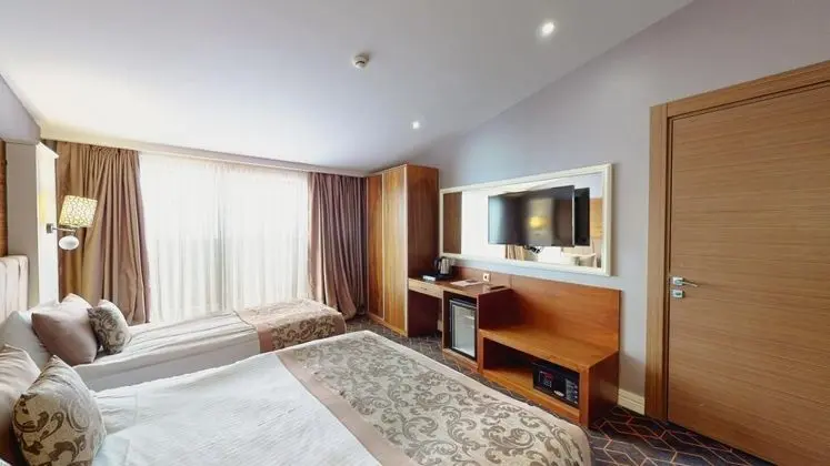 Connection Room