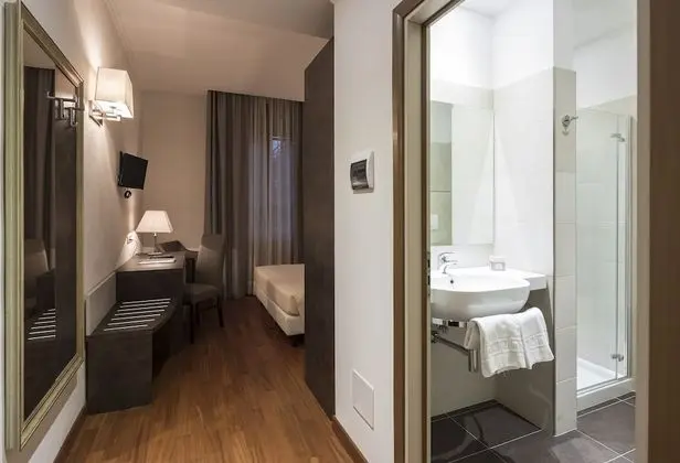 Deluxe Tek Büyük veya İki Ayrı Yataklı Oda