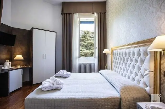 Deluxe Tek Büyük veya İki Ayrı Yataklı Oda