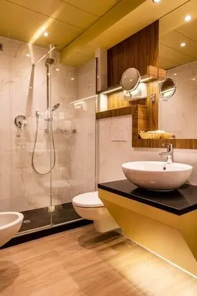 Superior Büyük Yataklı Tek Kişilik Oda, Balkon