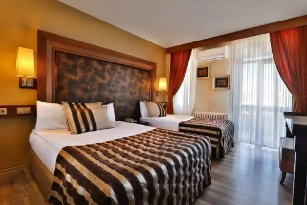 Standart Oda, Şehir Manzaralı