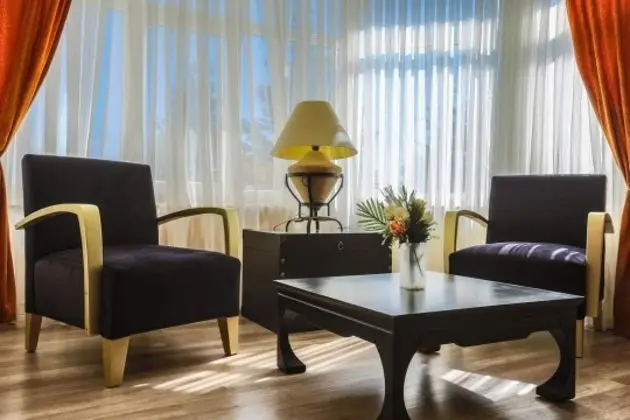 Suite, Bahçe Manzaralı