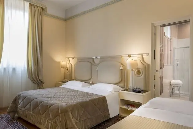 Tek Büyük Yataklı Oda (extra bed)