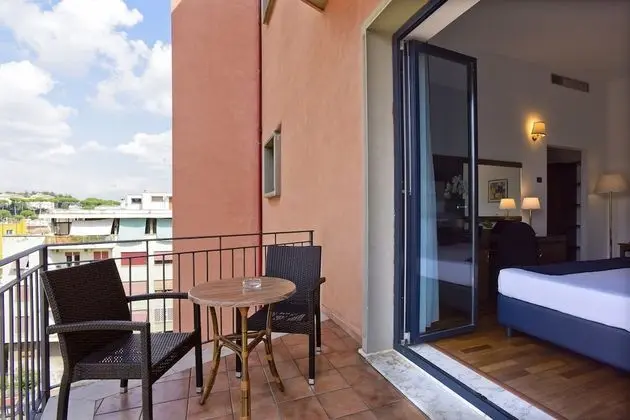 Stüdyo Süit, Balkon, Bahçe Manzaralı