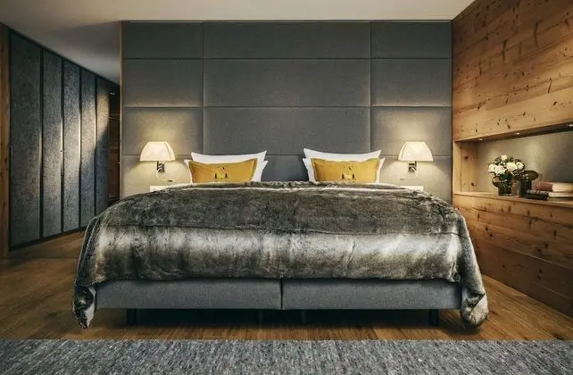 Deluxe Tek Büyük Yataklı Oda, Balkon, Dağ Manzaralı