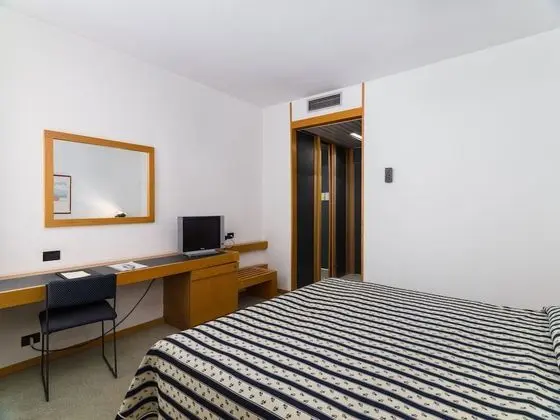 Dört Kişilik Oda (Quadruple occupancy)