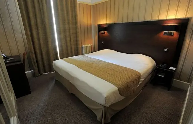 Comfort Tek Büyük Yataklı Oda
