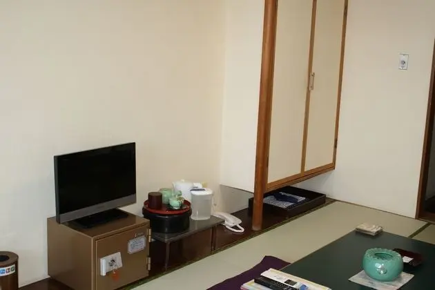 Traditional Oda, Ortak Banyo (with private toilet) (Halfboard Plan)