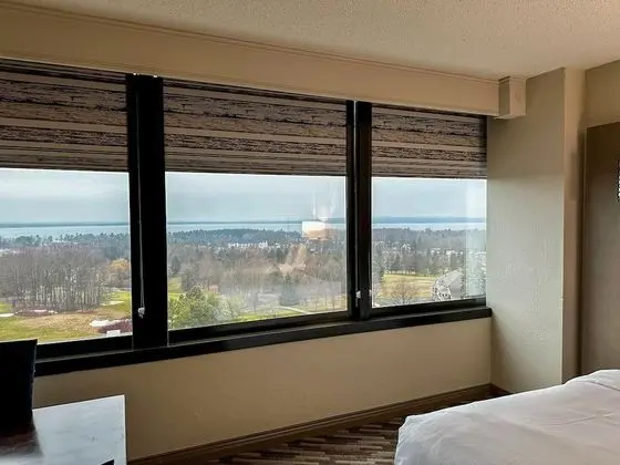 Deluxe Oda, 2 Büyük (Queen) Boy Yatak, Koy Manzaralı (Tower Deluxe Bay View Two Queen Beds)