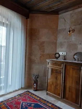 Design Tek Büyük Yataklı Oda, 1 Büyük (Queen) Boy Yatak, Sigara İçilmez, Bahçe Manzaralı