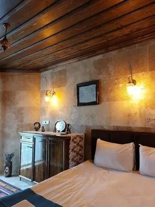 Design Tek Büyük Yataklı Oda, 1 Büyük (Queen) Boy Yatak, Sigara İçilmez, Bahçe Manzaralı