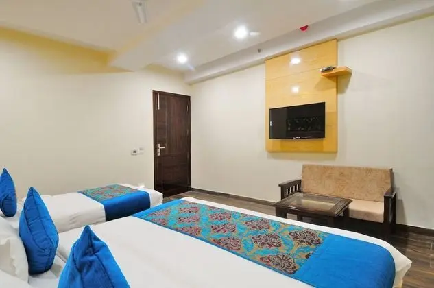 Deluxe Üç Kişilik Oda