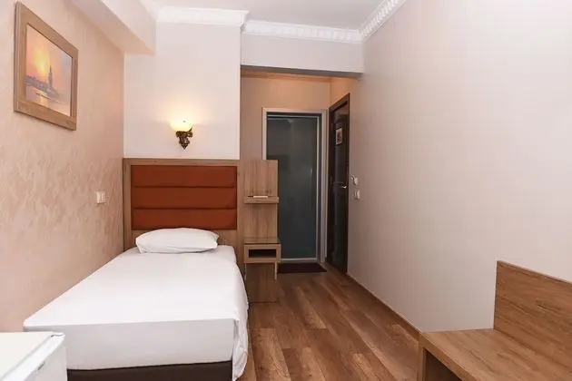 Standard Tek Kişilik Oda