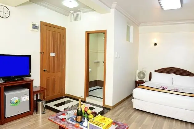 Deluxe Tek Büyük veya İki Ayrı Yataklı Oda, Şehir Manzaralı