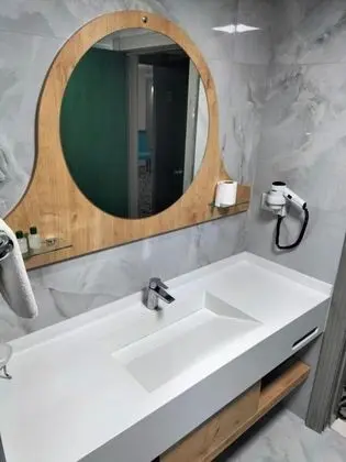 Standart Oda, Şehir Manzaralı