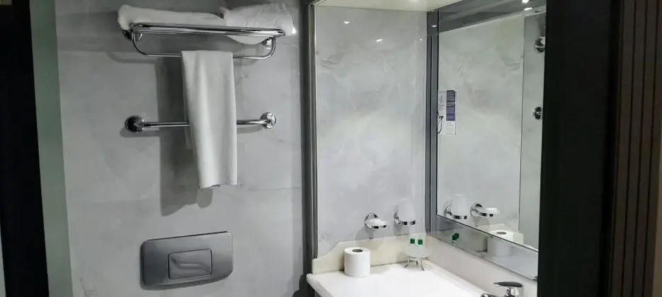 Twin, Şehir Manzaralı, Klimalı