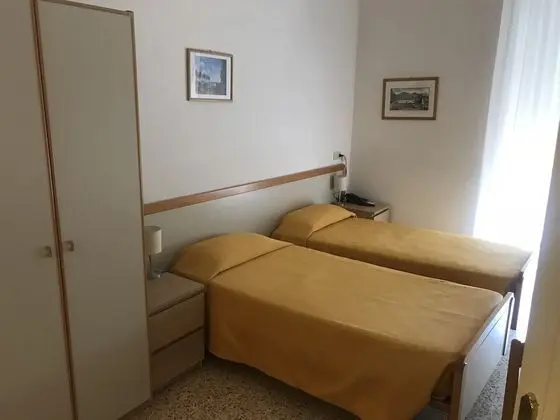 İki Ayrı Yataklı Oda