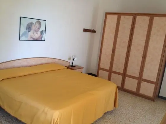 Tek Büyük Yataklı Oda