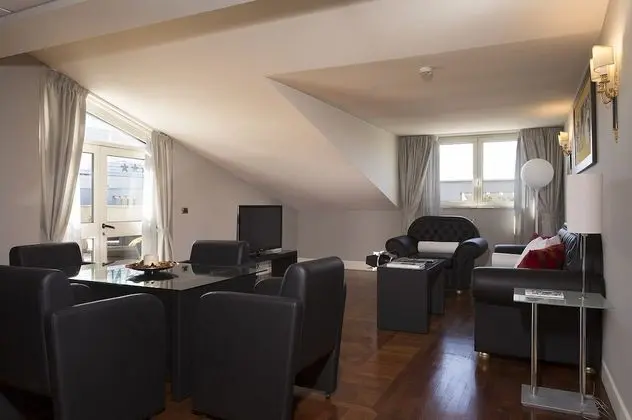 Süit, 1 Çift Kişilik Yatak