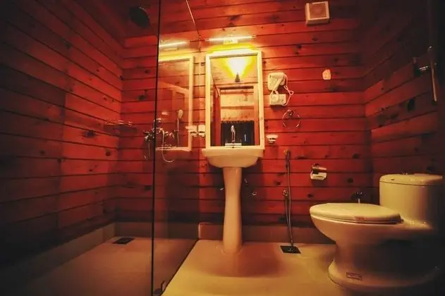 Luxury Oda