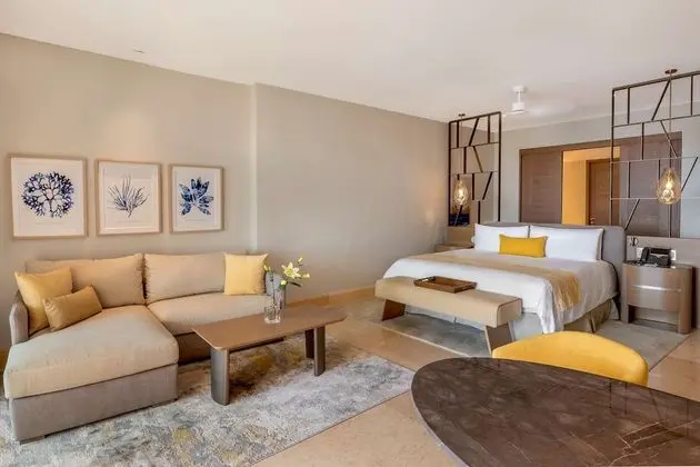 Ambassador Suite Ocean View