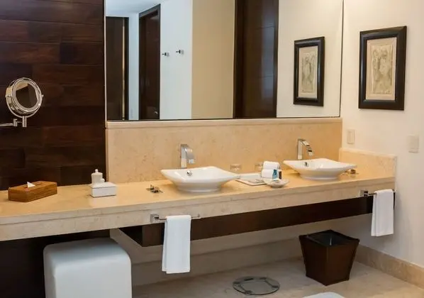 Ambassador Suite Ocean View