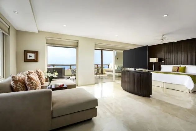Grand Class Suite