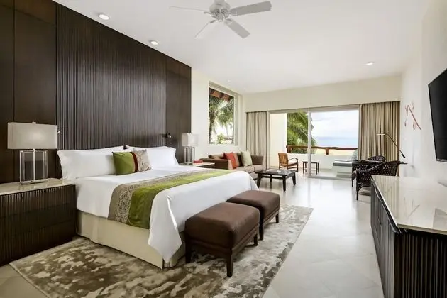 Master Suite Ocean Front