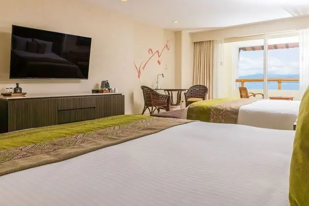 Master Suite Ocean Front