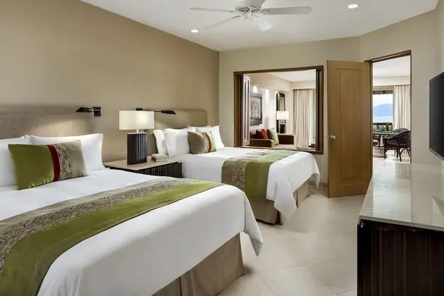 Parlor Suite Ocean View