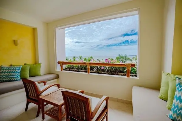 Parlor Suite Ocean View Plus
