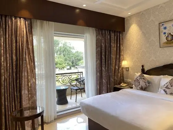 Club Oda, Balkon, Vadi Manzaralı (Fern)