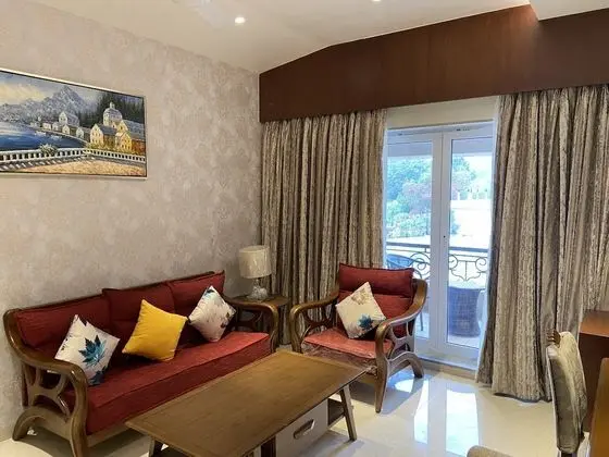 Stüdyo Süit, Balkon (Hazel Suite with Bathtub)