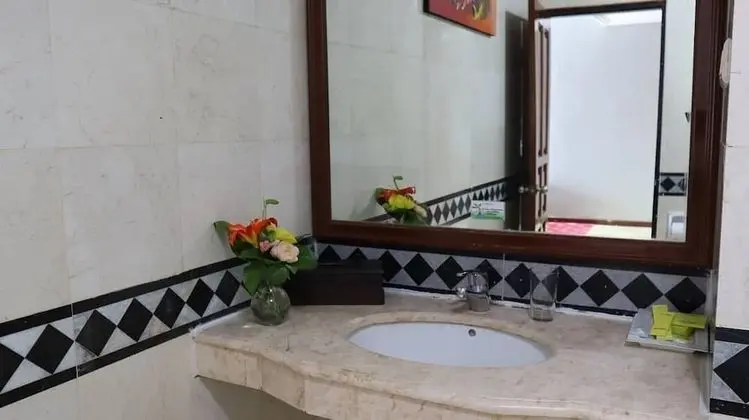 Deluxe Oda, Sigara İçilebilir, Şehir Manzaralı