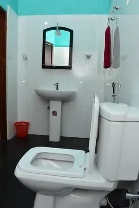 Deluxe Tek Büyük Yataklı Oda, 1 Büyük (Queen) Boy Yatak, Engellilere Uygun, Sigara İçilmez