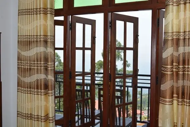 Deluxe Üç Kişilik Oda, Birden Çok Yatak, Sigara İçilmez