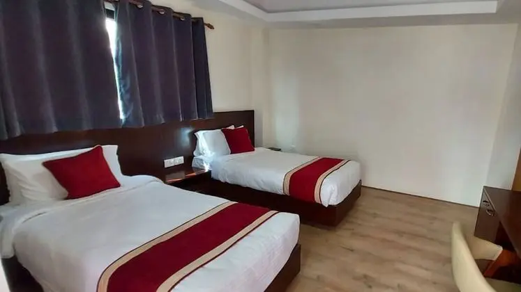 Deluxe İki Ayrı Yataklı Oda