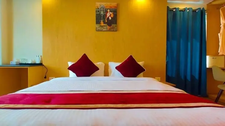 Deluxe Tek Büyük Yataklı Oda