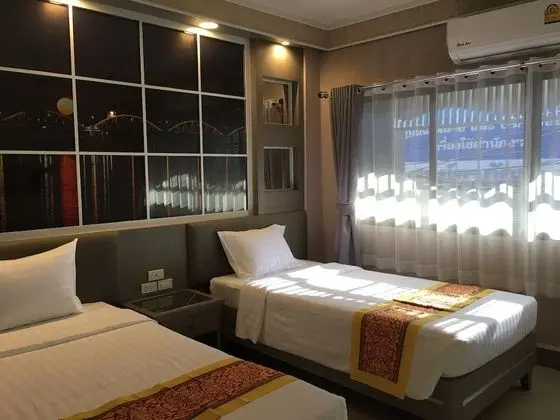 Basic Tek Büyük Yataklı Oda