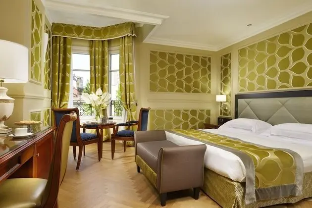 Deluxe Büyük Yataklı Tek Kişilik Oda