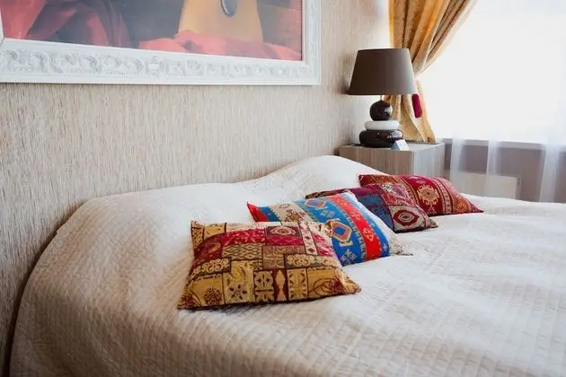 Standard Tek Büyük Yataklı Oda